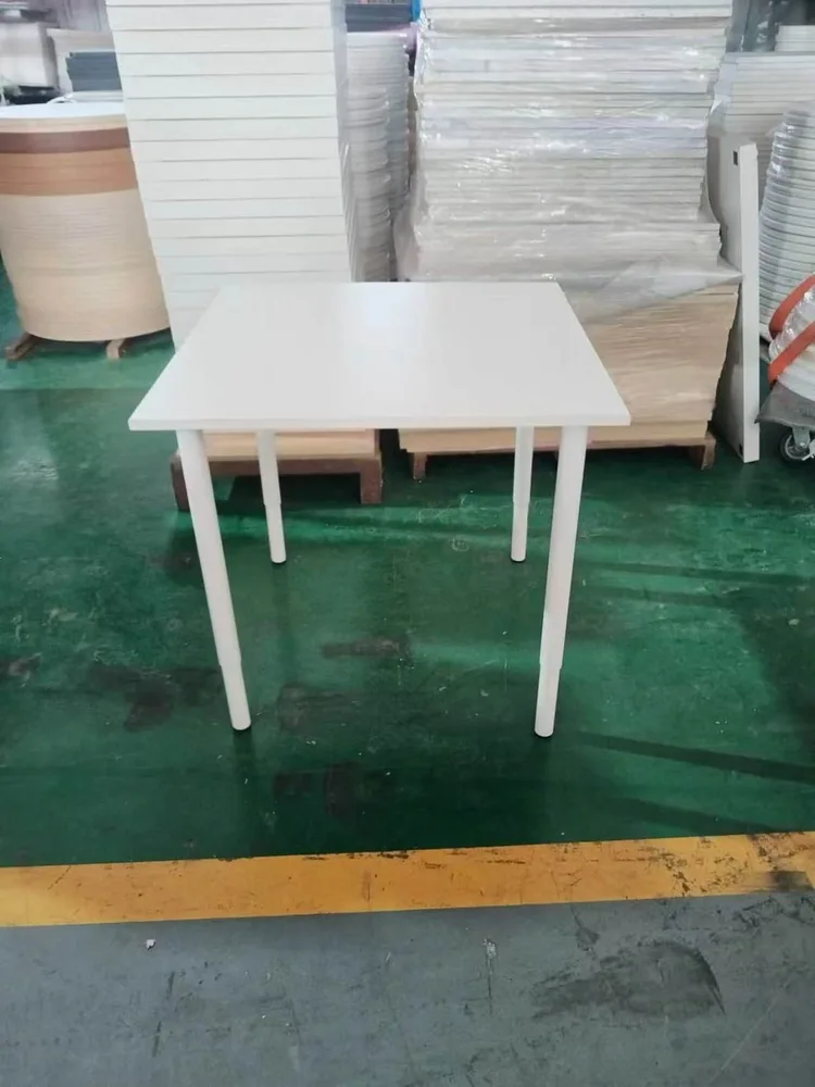 方洽谈桌 · 白色