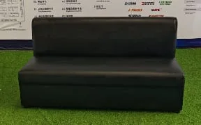 双人卡座 · 黑色