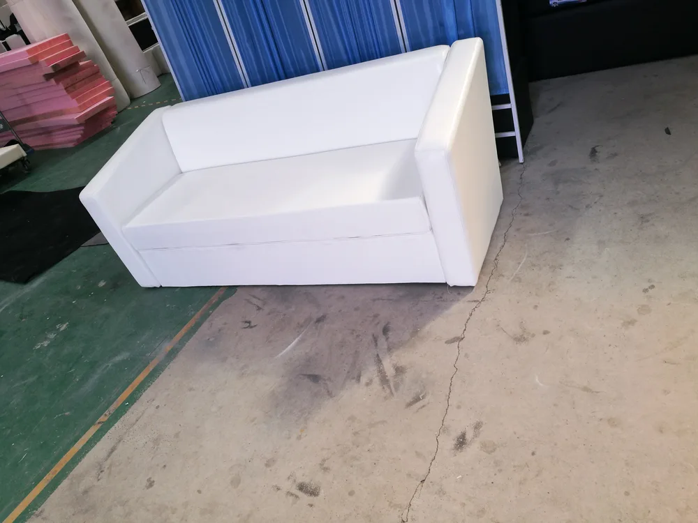 奥迪三人沙发产品图2